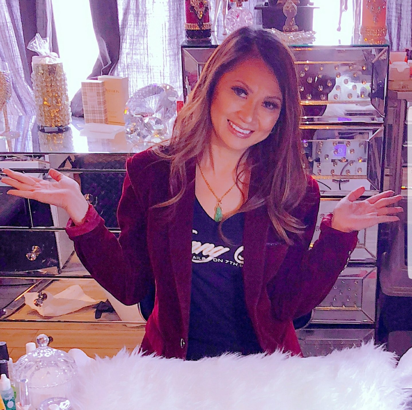 Jenny Bui The Queen of Bling / Image Via her Instagram Account, NailsOn7th