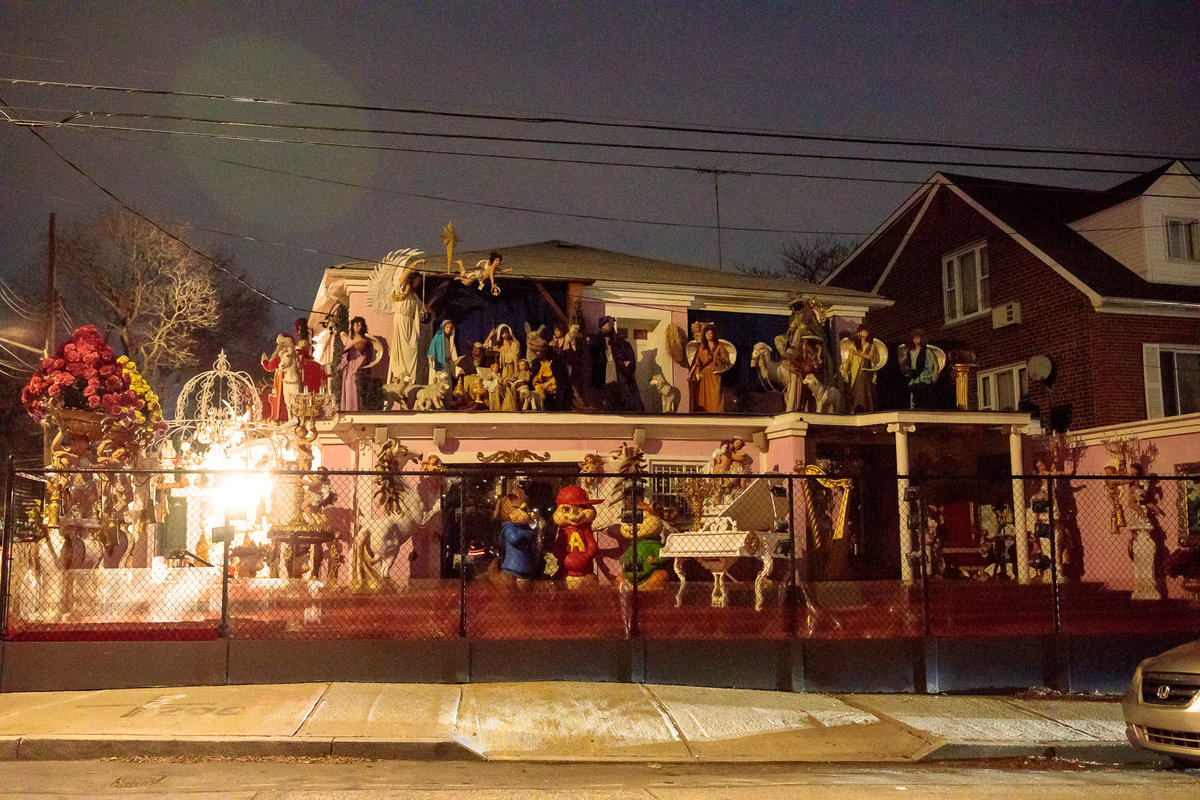 WATCH Is This The End of The Famous Bronx Christmas House