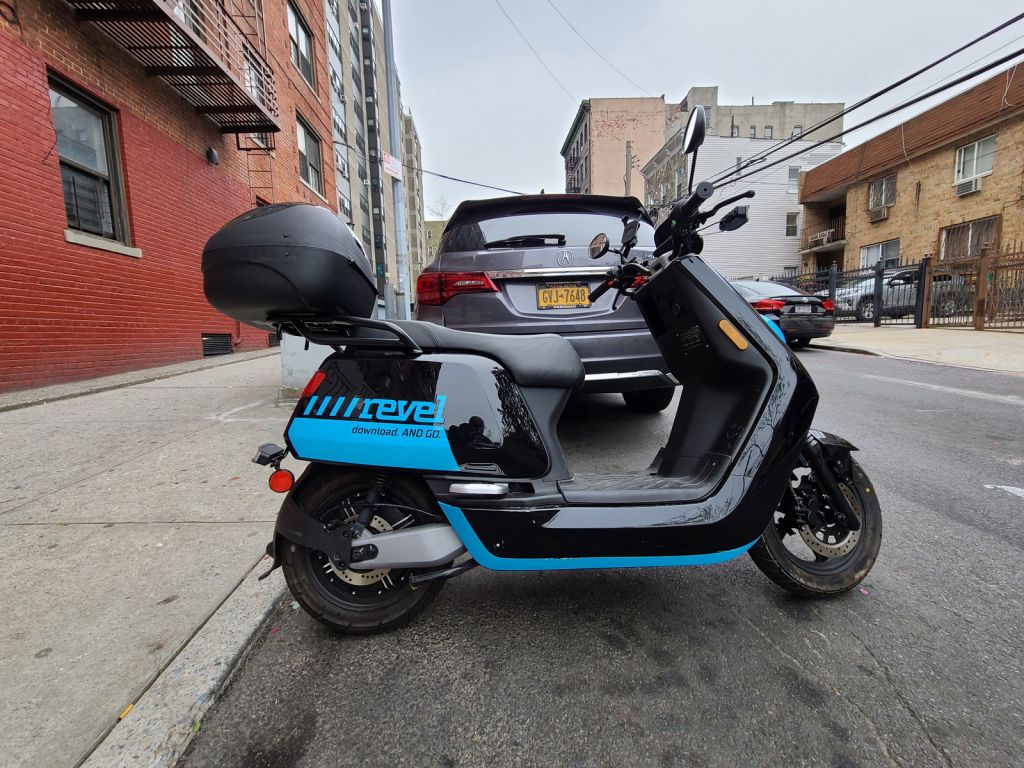 Why Revel Shut Down Its Moped Service in New York - The New York Times